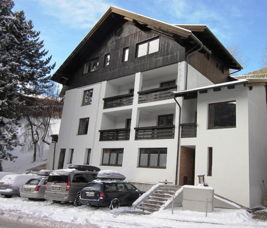 Bad & Ski Pension Bad Kleinkirchheim Exterior foto